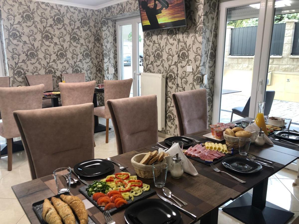 Alenso Guesthouse Hévíz Екстериор снимка